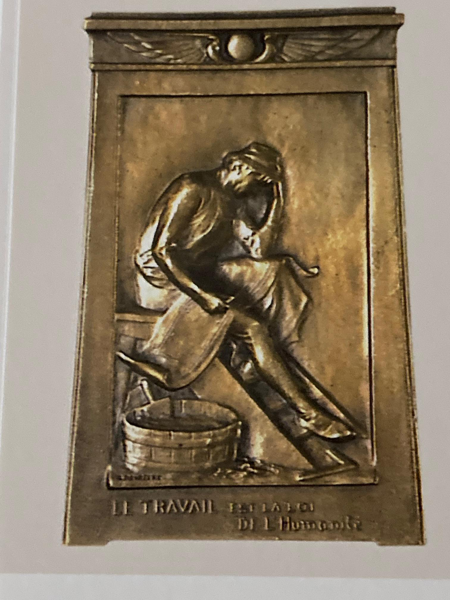 Godefroid Devreese, Le travail est la loi de l'humanité, bronze, musée belge de la franc-maçonnerie
